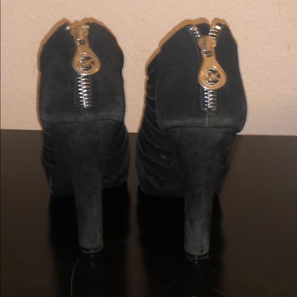 MK Black Mesh Heels - Picture 4 of 6